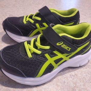 Asics running shoes new